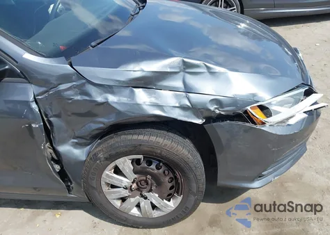 2015 Volkswagen Jetta 2.0L S из США, поврежденный, VIN 3VW2K7AJ1FM357709